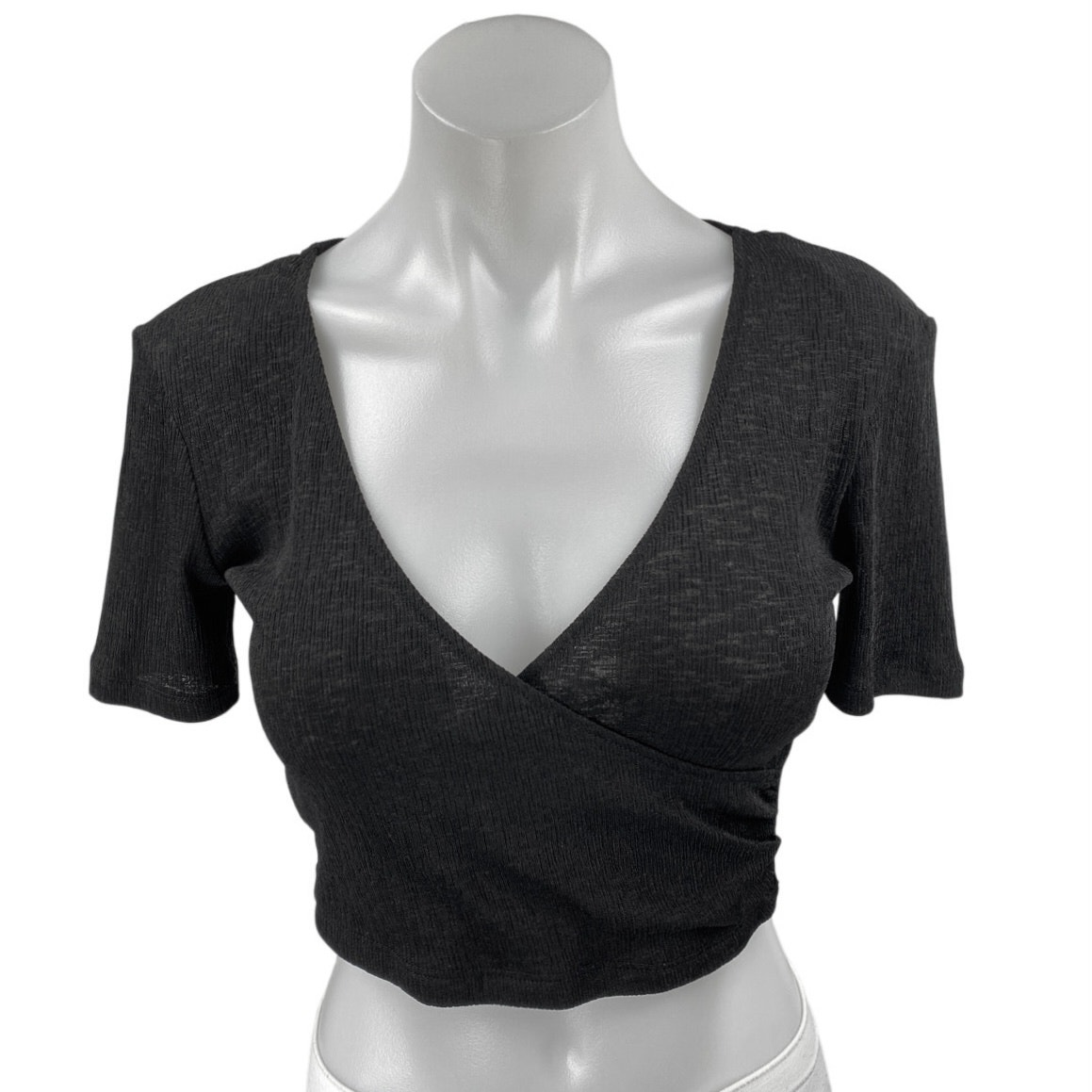 Zara Black Short Sleeve Deep V-Neck Faux Wrap T Shirt Blouse Crop Top Size S